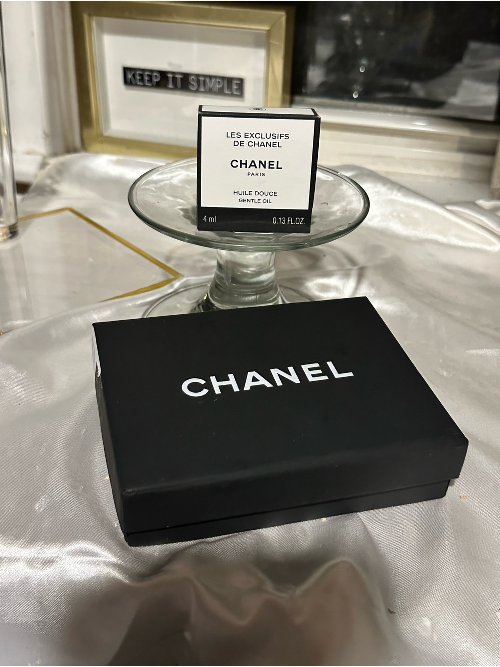 Authentic Chanel Les Exclusifs de Chanel Huile Douce Body Oil&VIP GWP Key Chain